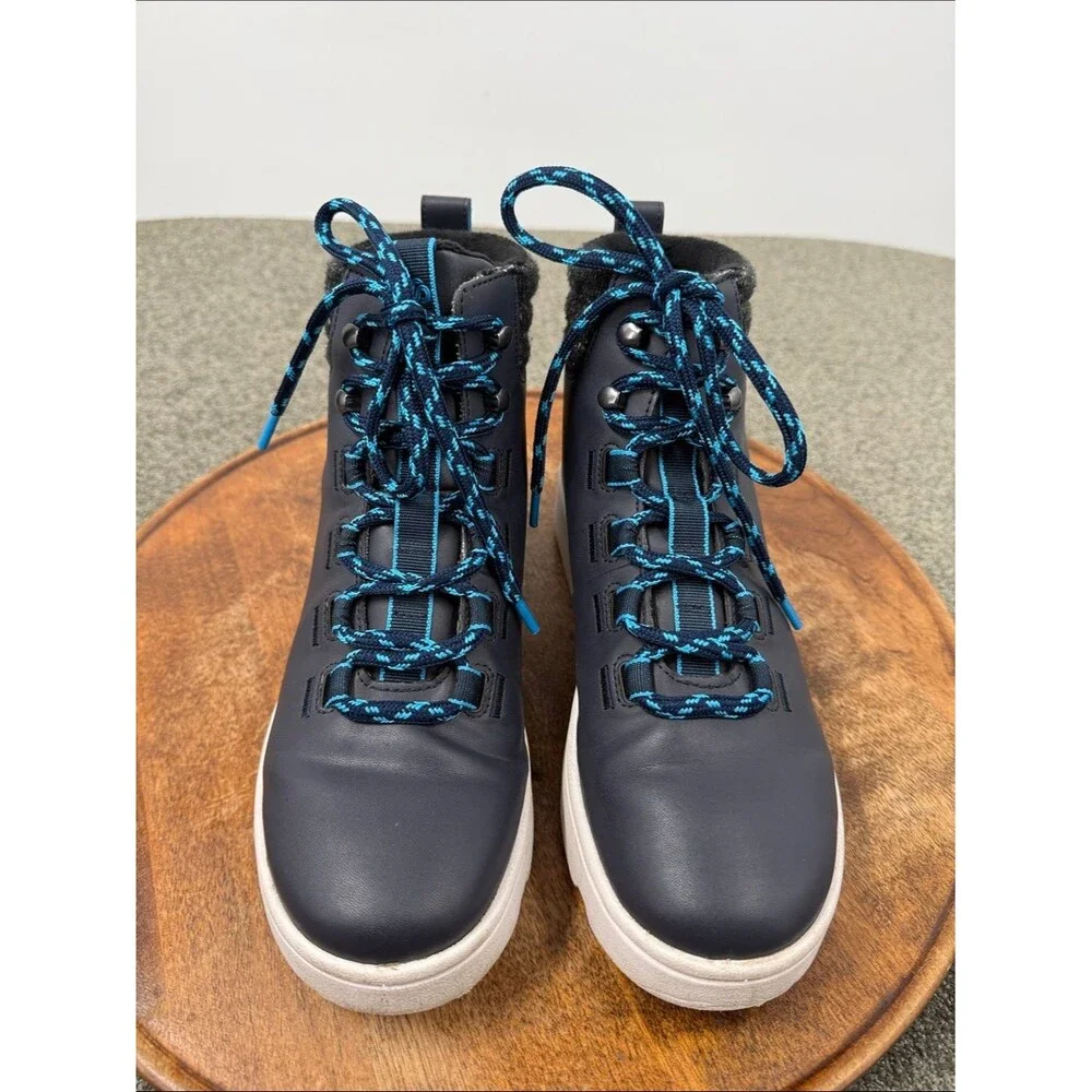Clarks Boots Wm 8M Step Explore Hi Ankle Lace Up Comfort Hiking Cloudsteppers
